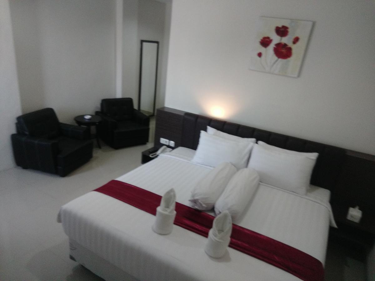 Grand Indobaru Hotel Selatpanjang Εξωτερικό φωτογραφία