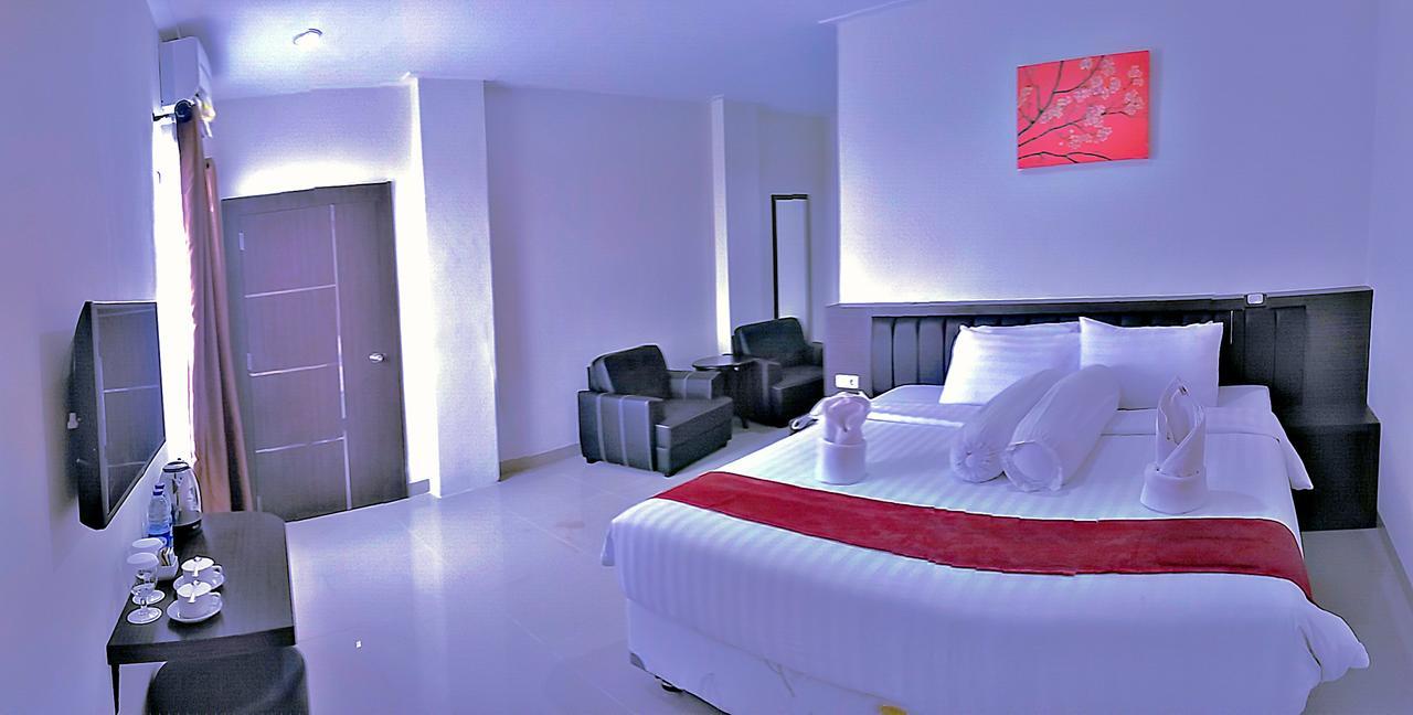 Grand Indobaru Hotel Selatpanjang Εξωτερικό φωτογραφία