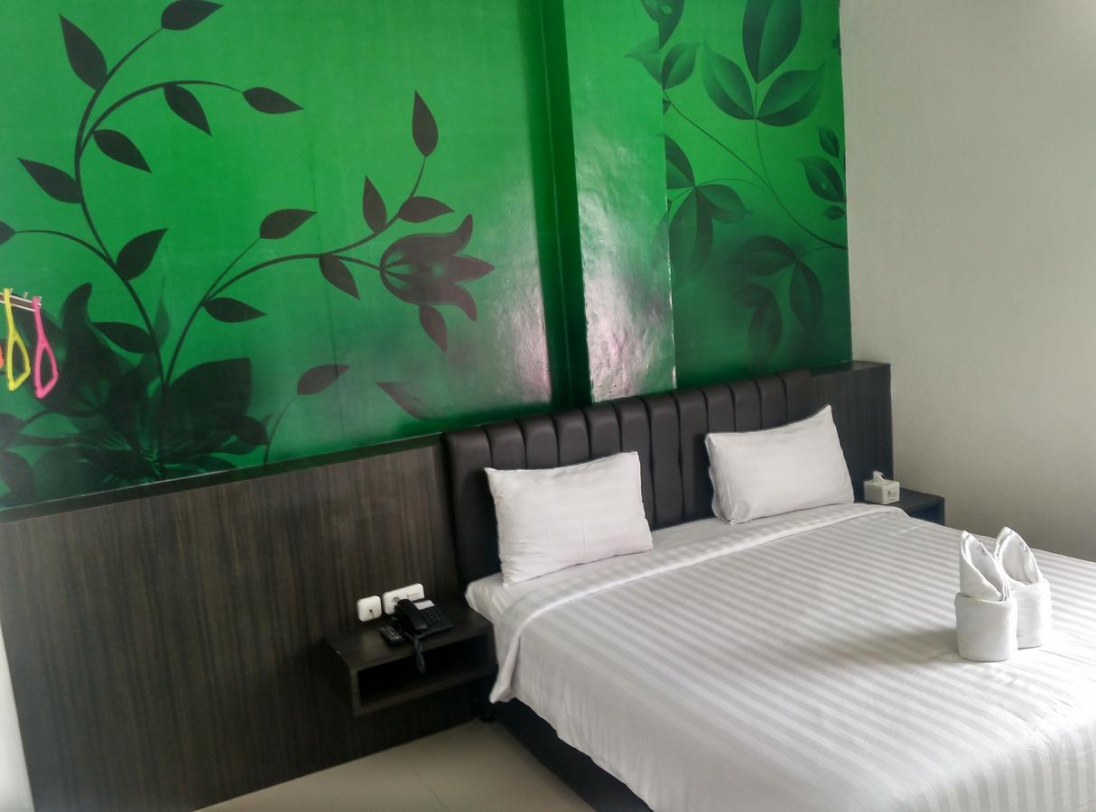 Grand Indobaru Hotel Selatpanjang Εξωτερικό φωτογραφία