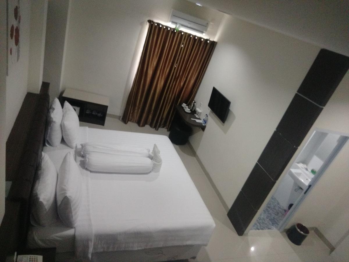 Grand Indobaru Hotel Selatpanjang Εξωτερικό φωτογραφία