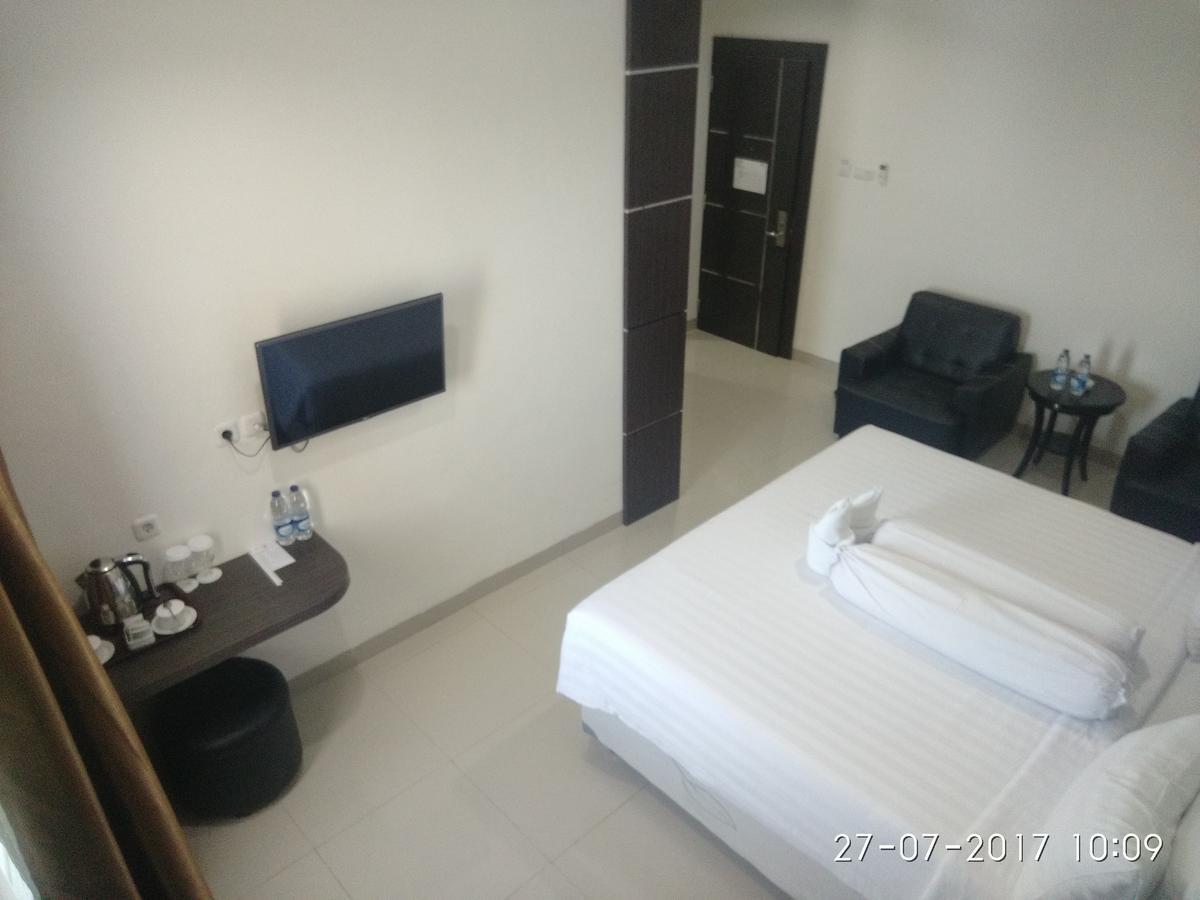 Grand Indobaru Hotel Selatpanjang Εξωτερικό φωτογραφία