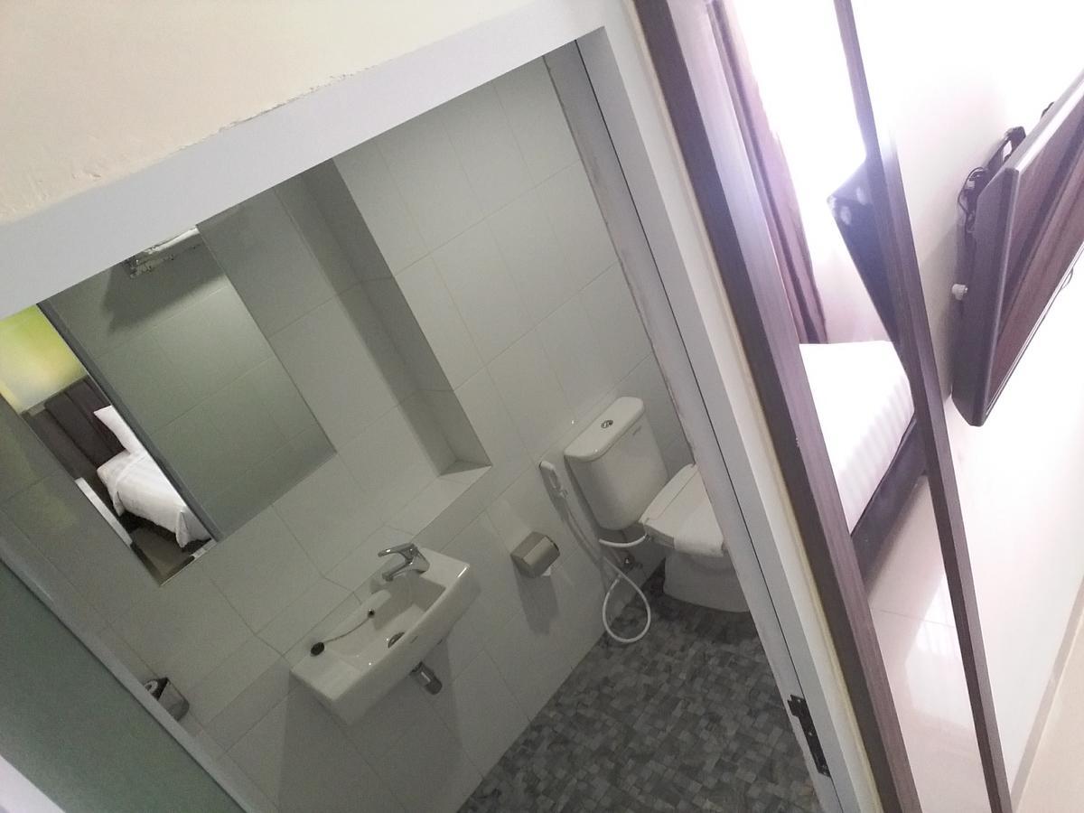 Grand Indobaru Hotel Selatpanjang Εξωτερικό φωτογραφία