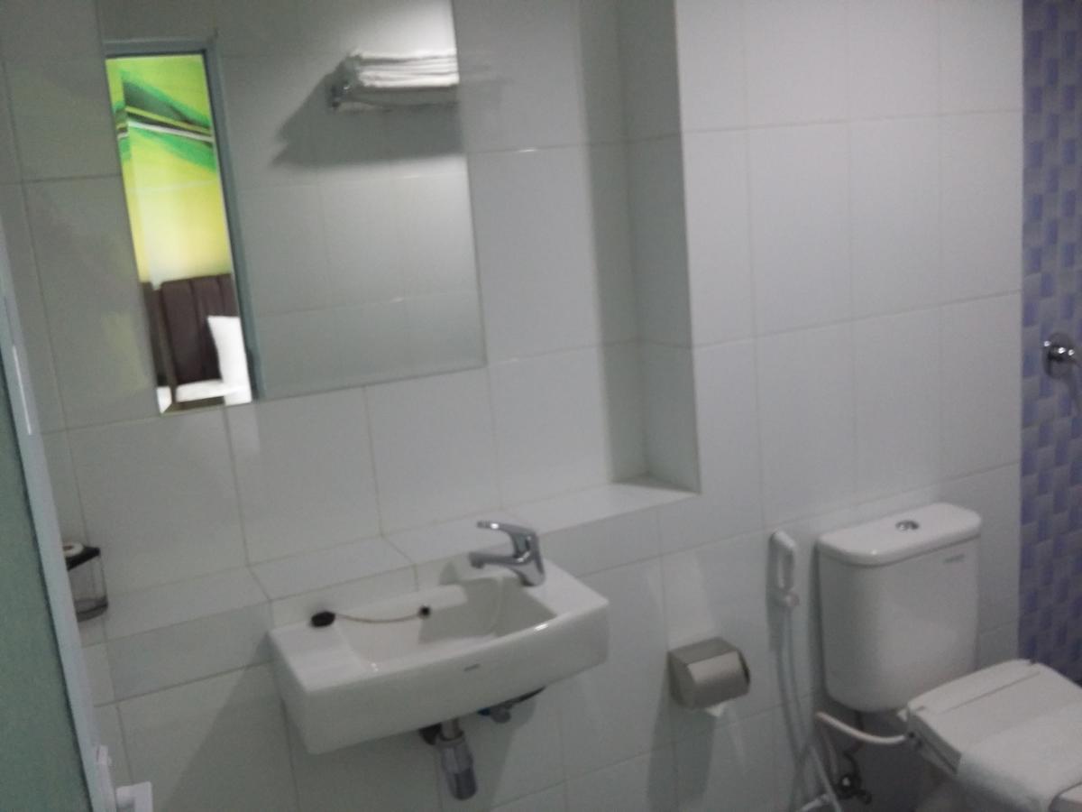 Grand Indobaru Hotel Selatpanjang Εξωτερικό φωτογραφία