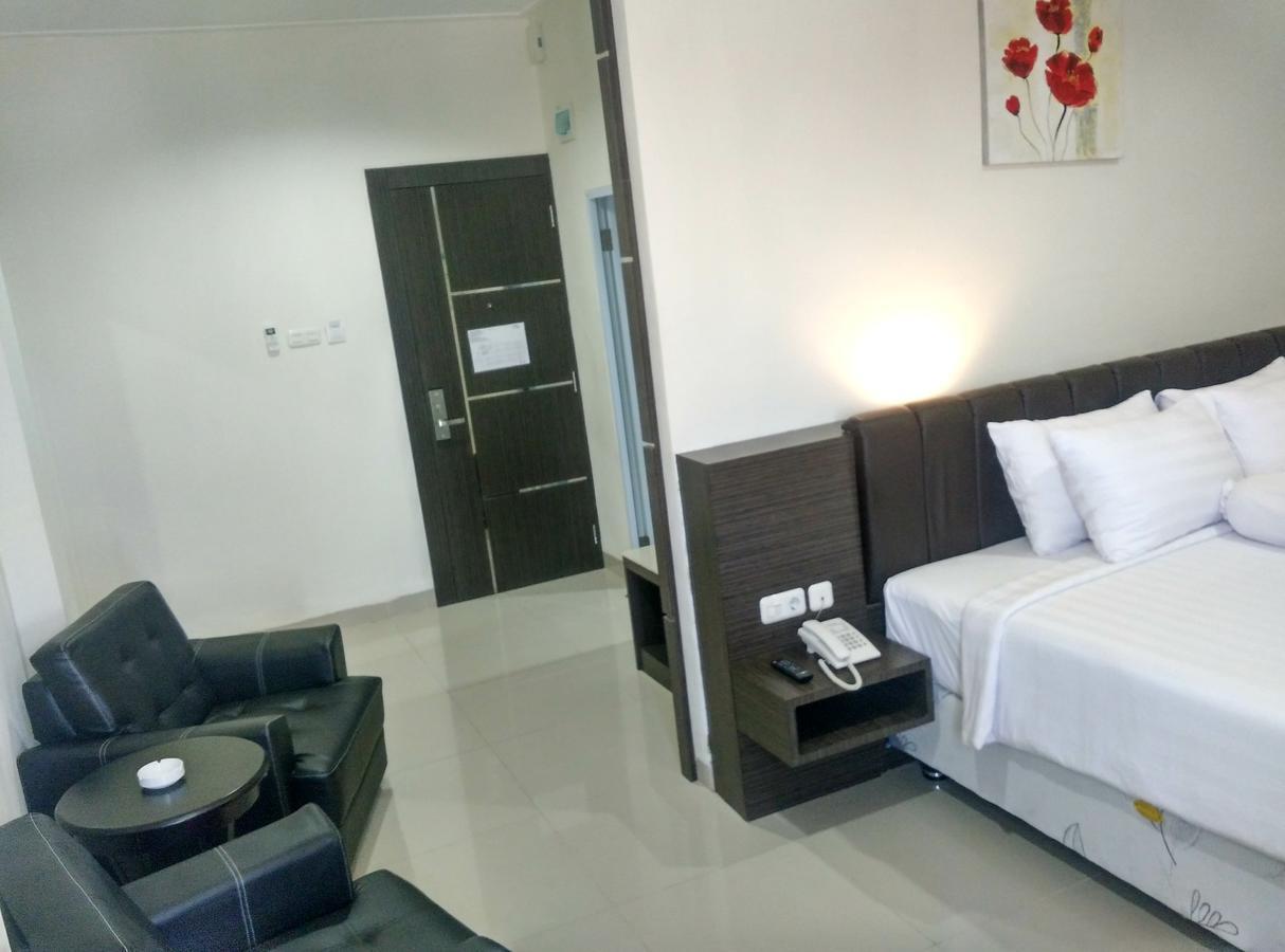Grand Indobaru Hotel Selatpanjang Εξωτερικό φωτογραφία