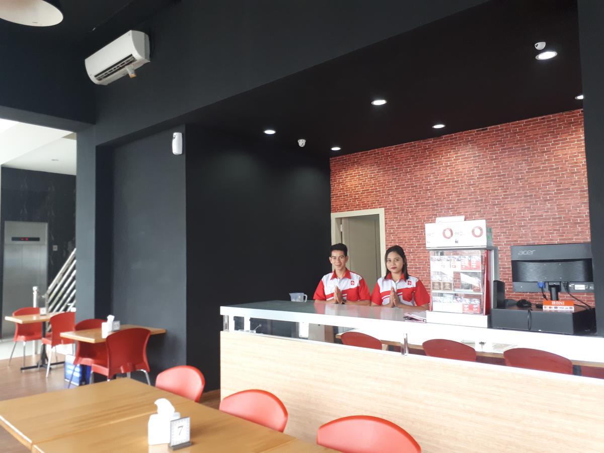 Grand Indobaru Hotel Selatpanjang Εξωτερικό φωτογραφία