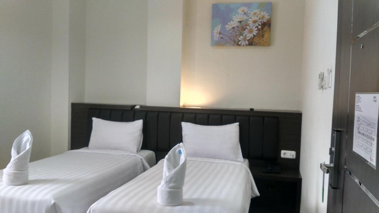 Grand Indobaru Hotel Selatpanjang Εξωτερικό φωτογραφία
