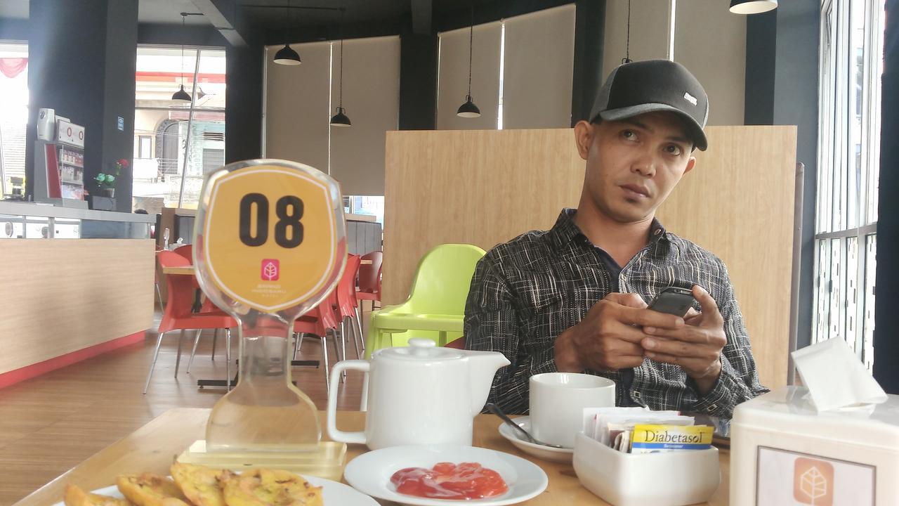 Grand Indobaru Hotel Selatpanjang Εξωτερικό φωτογραφία